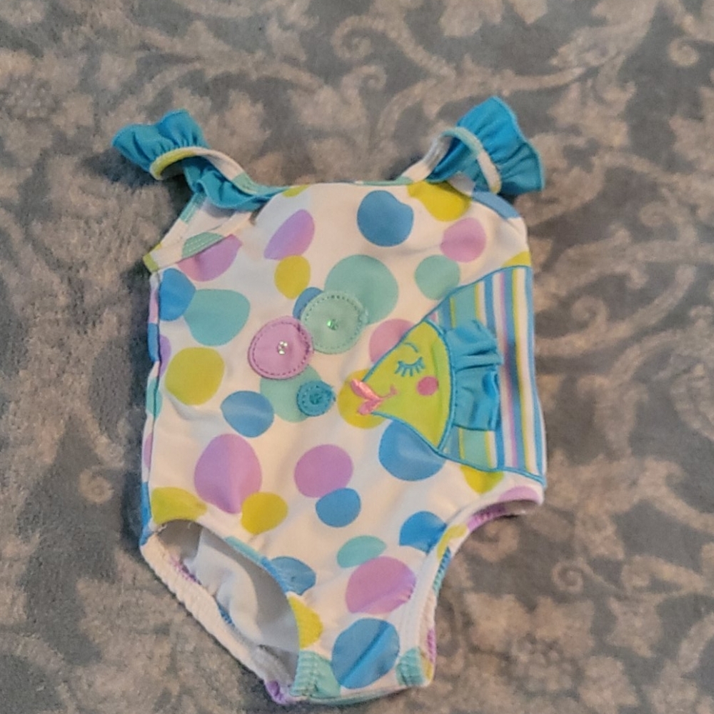 One piece bathing suit
